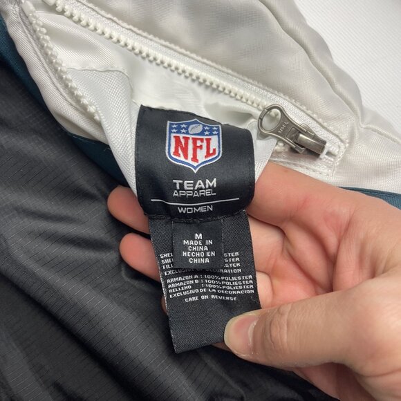 Philadelphia Eagles Womens M NFL Team Apparel Jacket Large Zip G-lll Football - Picture 9 of 16